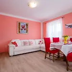 In - Insel Rab 34120 Лопар