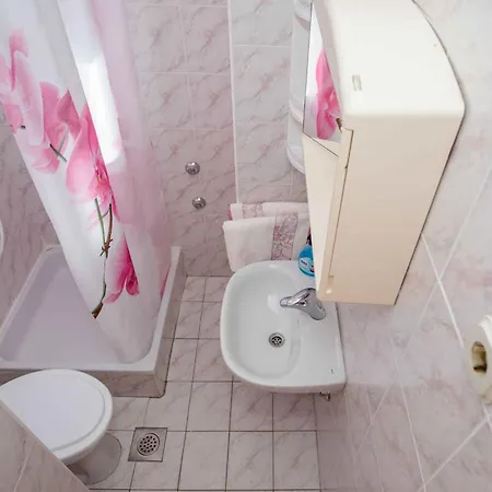 Apartament In - Insel Rab 34120